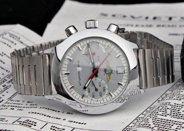 Paperwork, Original bracelet  and Case.jpg