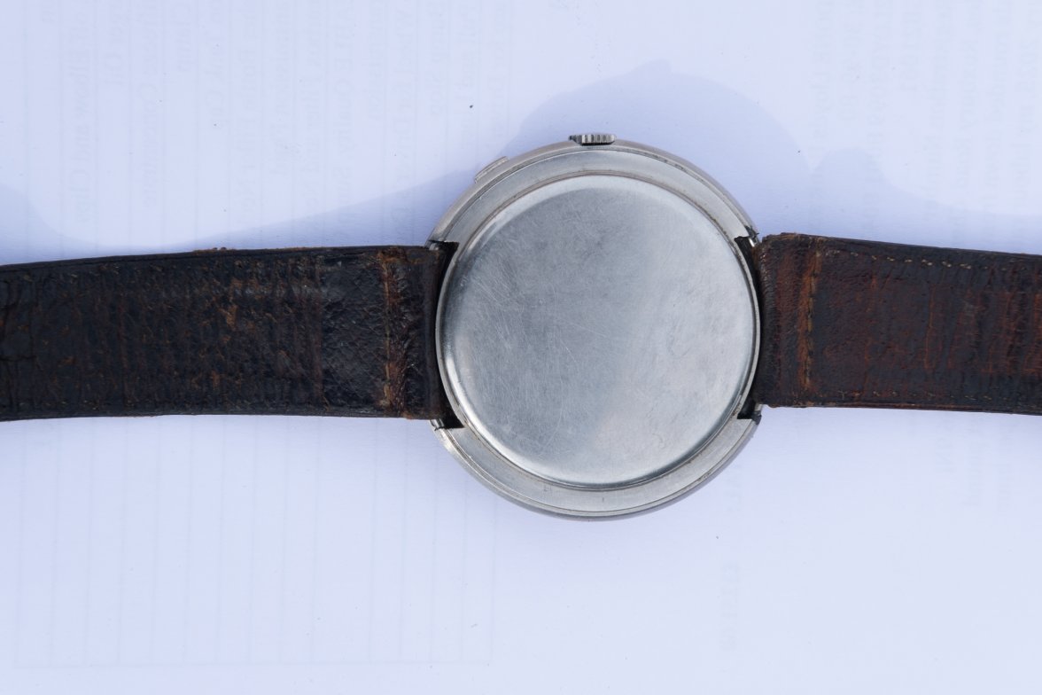 Universal Geneve Compur 50mm-3.jpg