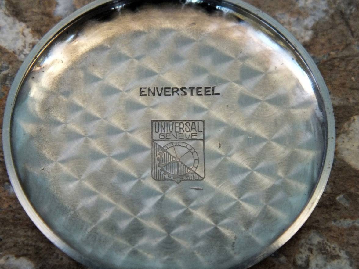 Universal geneve.JPG