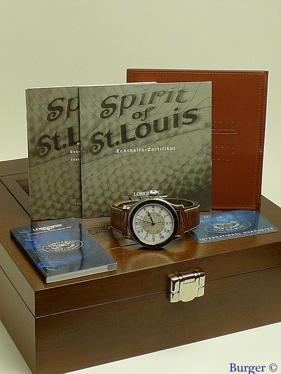 lindbergh_maxi-size_75th_anniversary_limited_edition_(box).jpg